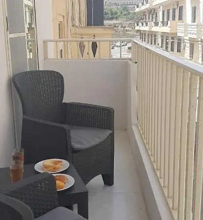 Your Basic Lodging Gozo Marsalforn Exterior photo