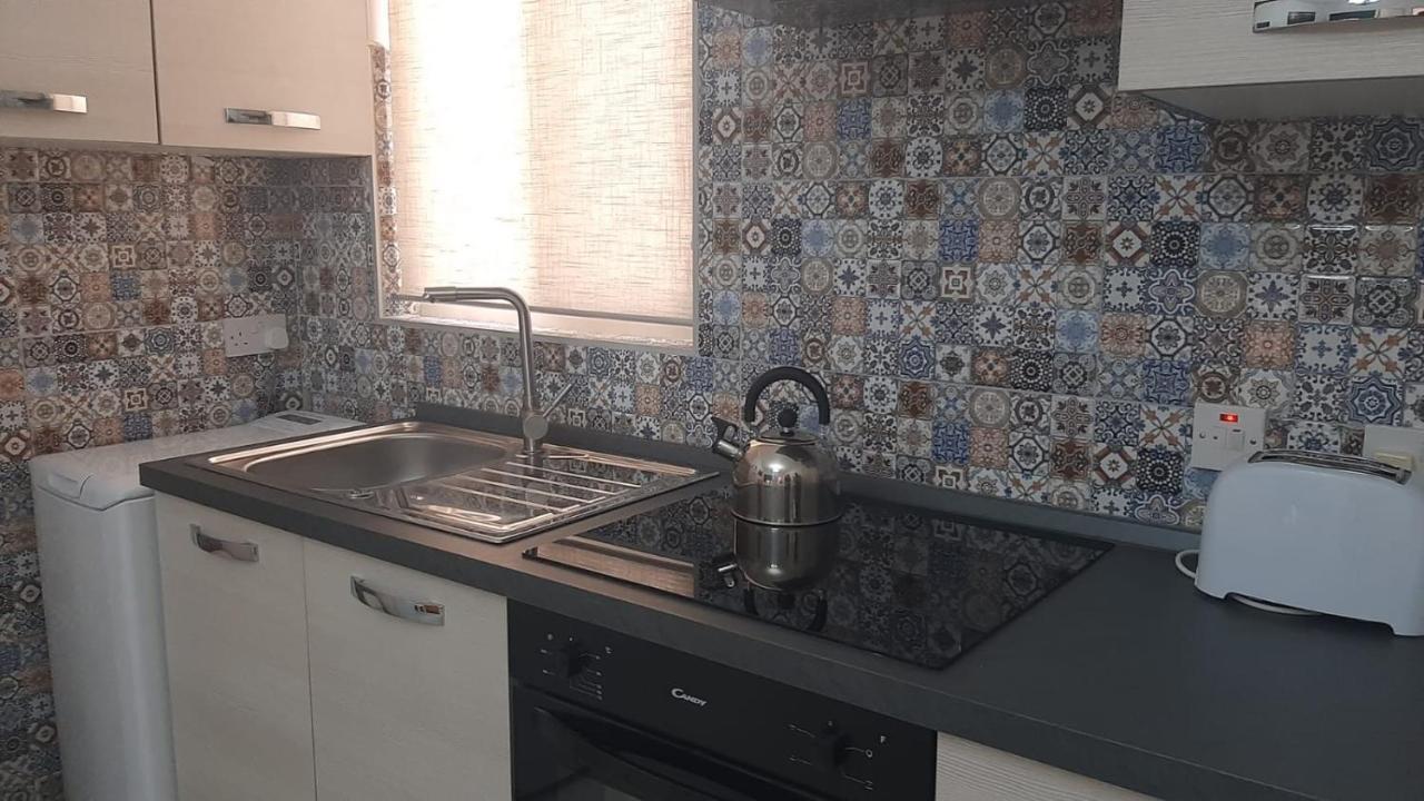 Apartment Your Basic Gozo *